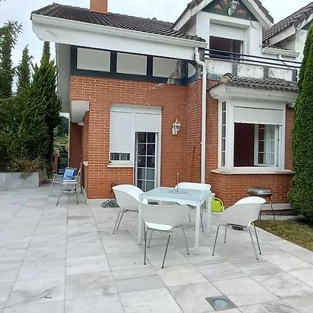 Chalet Con Piscina, Sauna Y Jacuzzi Cerca Del Mar A Media Hora De Bilbao Y Santander El Puente  Exterior foto