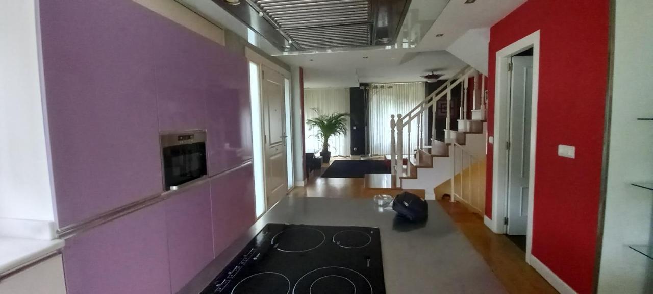 Chalet Con Piscina, Sauna Y Jacuzzi Cerca Del Mar A Media Hora De Bilbao Y Santander El Puente  Exterior foto