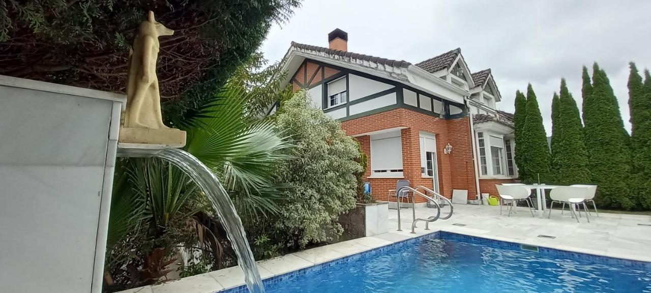 Chalet Con Piscina, Sauna Y Jacuzzi Cerca Del Mar A Media Hora De Bilbao Y Santander El Puente  Exterior foto