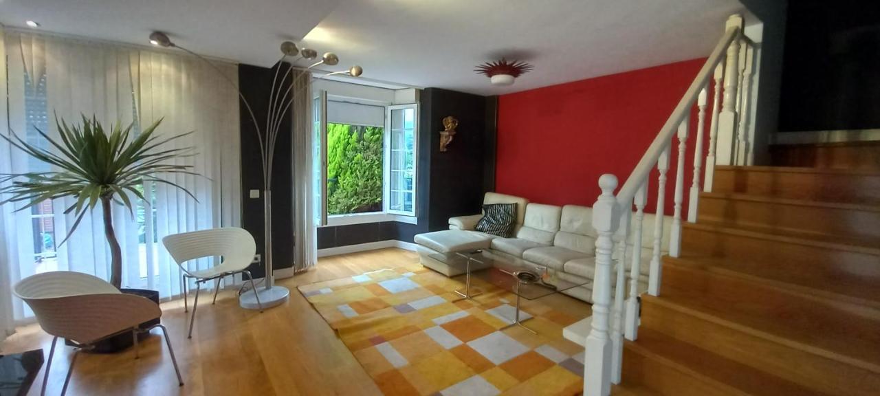 Chalet Con Piscina, Sauna Y Jacuzzi Cerca Del Mar A Media Hora De Bilbao Y Santander El Puente  Exterior foto