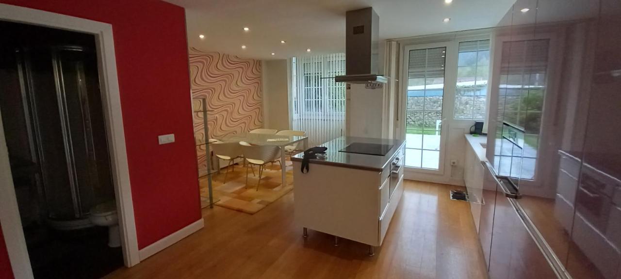 Chalet Con Piscina, Sauna Y Jacuzzi Cerca Del Mar A Media Hora De Bilbao Y Santander El Puente  Exterior foto