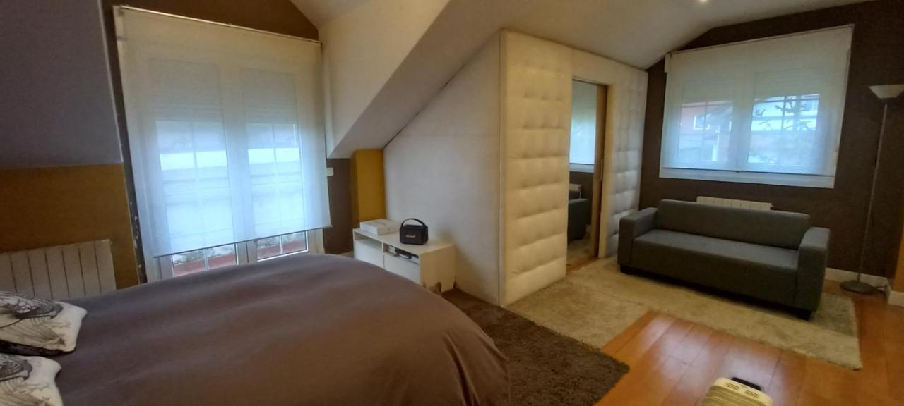 Chalet Con Piscina, Sauna Y Jacuzzi Cerca Del Mar A Media Hora De Bilbao Y Santander El Puente  Exterior foto