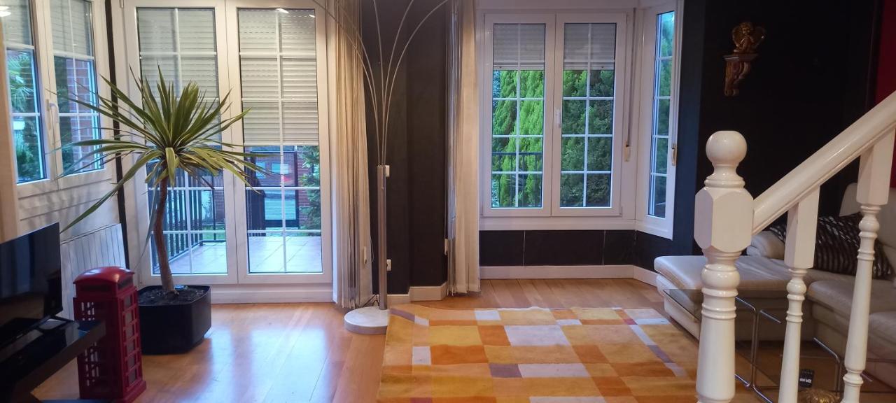 Chalet Con Piscina, Sauna Y Jacuzzi Cerca Del Mar A Media Hora De Bilbao Y Santander El Puente  Exterior foto