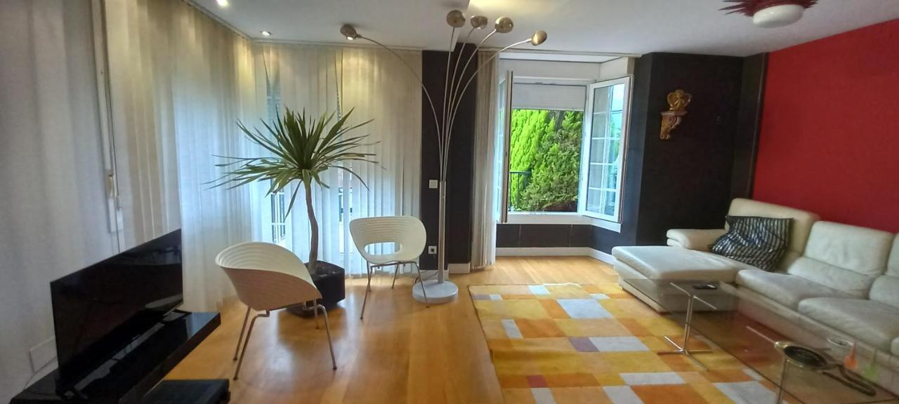 Chalet Con Piscina, Sauna Y Jacuzzi Cerca Del Mar A Media Hora De Bilbao Y Santander El Puente  Exterior foto